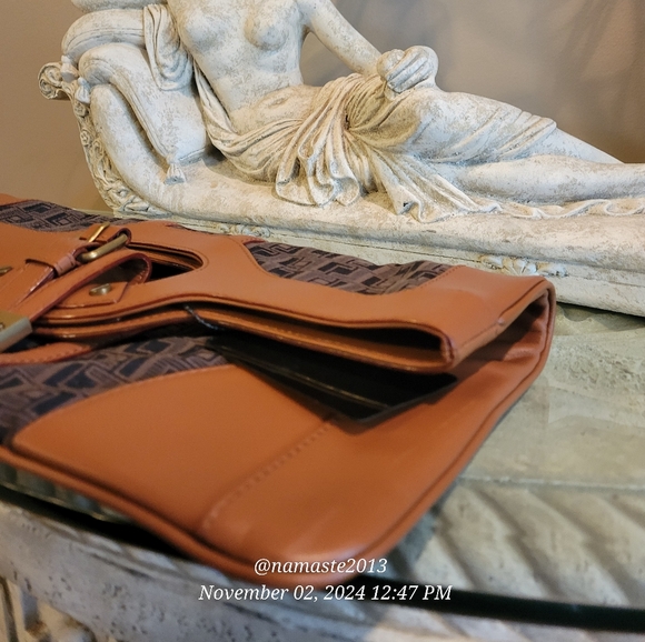 L.A.M.B. Gwen Stefani Brimley Clutch Signature Jacquard Leather Designer #55 - Picture 9 of 12